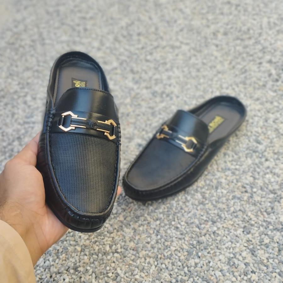 The Vintage Black Slip on - yehloo.com.pk