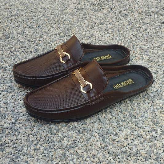 The Vintage Brown Slip on - yehloo.com.pk