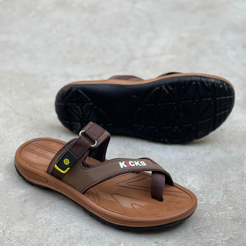 The Kicks Brown Chappal - yehloo.com.pk