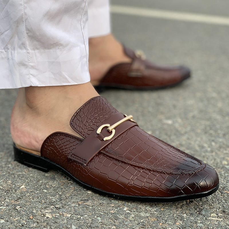 Hand Stitched Movik Brown Textured Mules - yehloo.com.pk